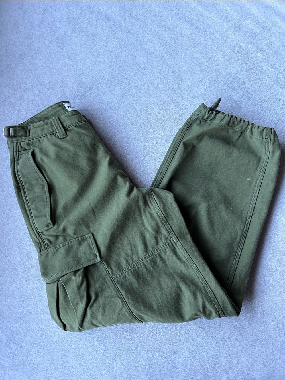 Aritzia ~ TNA ~ Supply Cargo Pant ~ Olive Green ~ Women’s Size 4